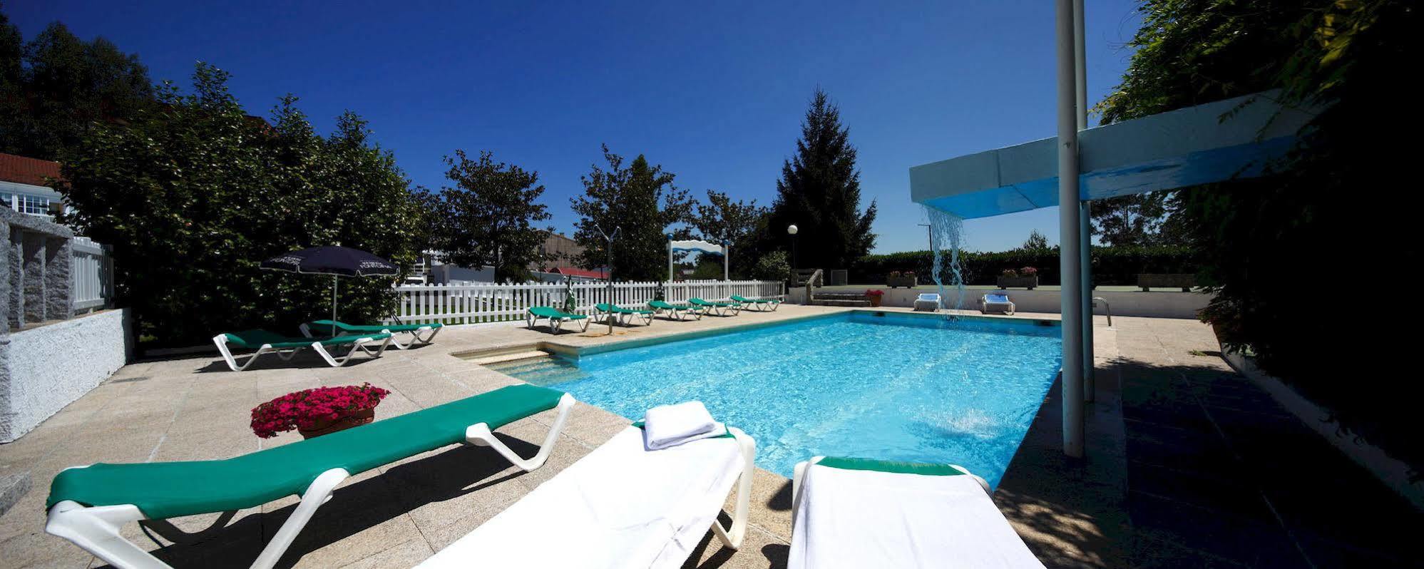 Pension Compostela Inn Cacheiras Eksteriør bilde